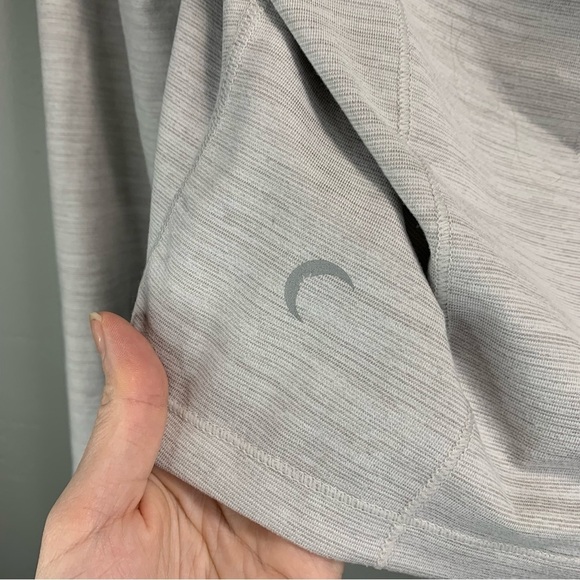 Zyia Active Haze Grey Wrap Twist Front Pullover Yoga Shawl - Picture 5 of 6